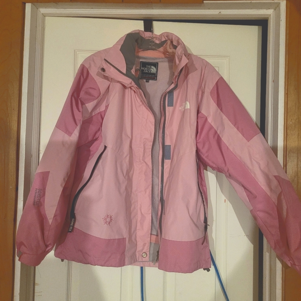 Womens Gortex North Face Coat